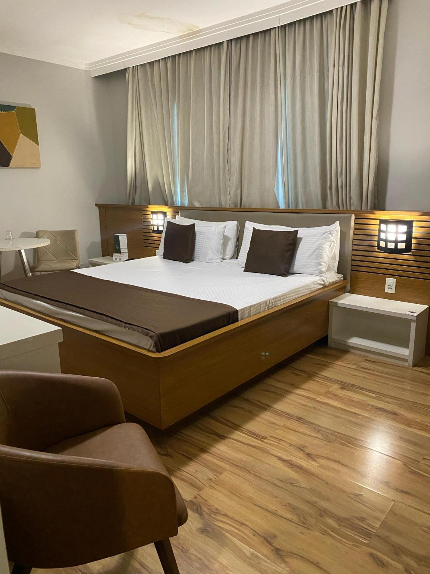 Class Hotel Алфенас Экстерьер фото